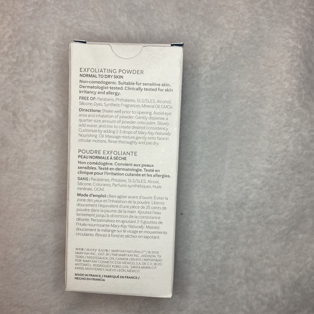 MaryKay Exfoliating Powder - Picture 3 of 6